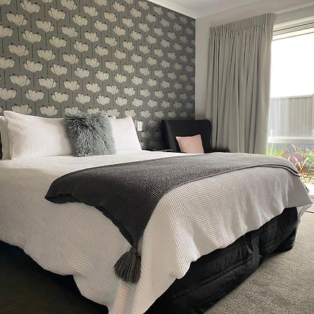 Lakeview Terrace Accommodation Кромвель Экстерьер фото